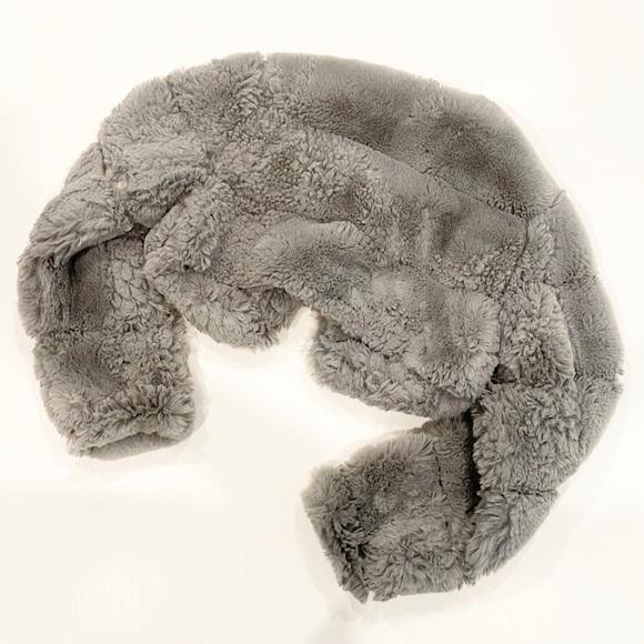 Girls Gray Faux Fur Cropped Jacket - Picture 2 of 2